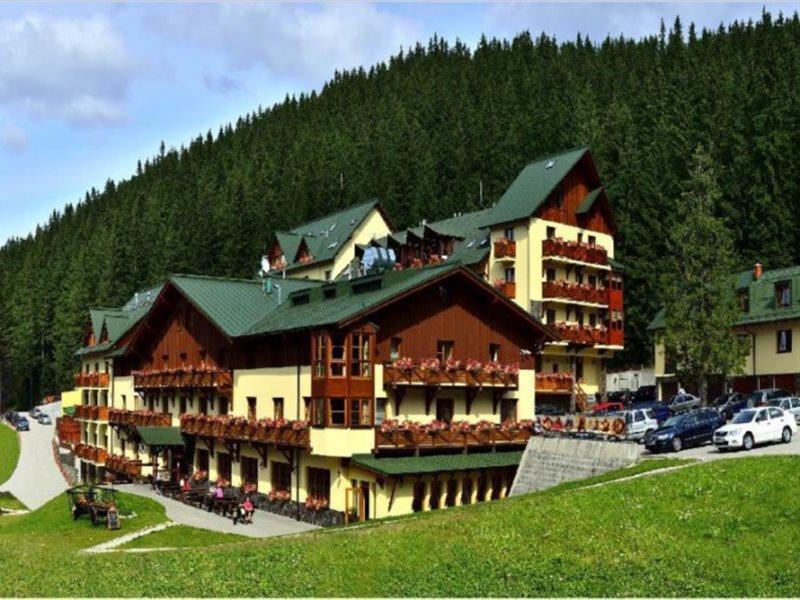 Ski & Wellness Residence Druzba Demänovská Dolina Eksteriør bilde