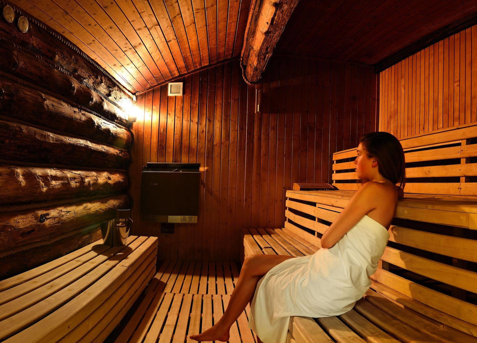 Ski & Wellness Residence Druzba Demänovská Dolina Eksteriør bilde