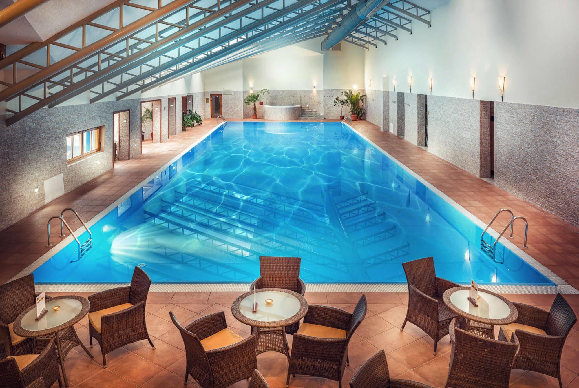Ski & Wellness Residence Druzba Demänovská Dolina Eksteriør bilde